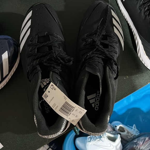 Adidas Men’s Baseball Cleats - Picture 3 of 4